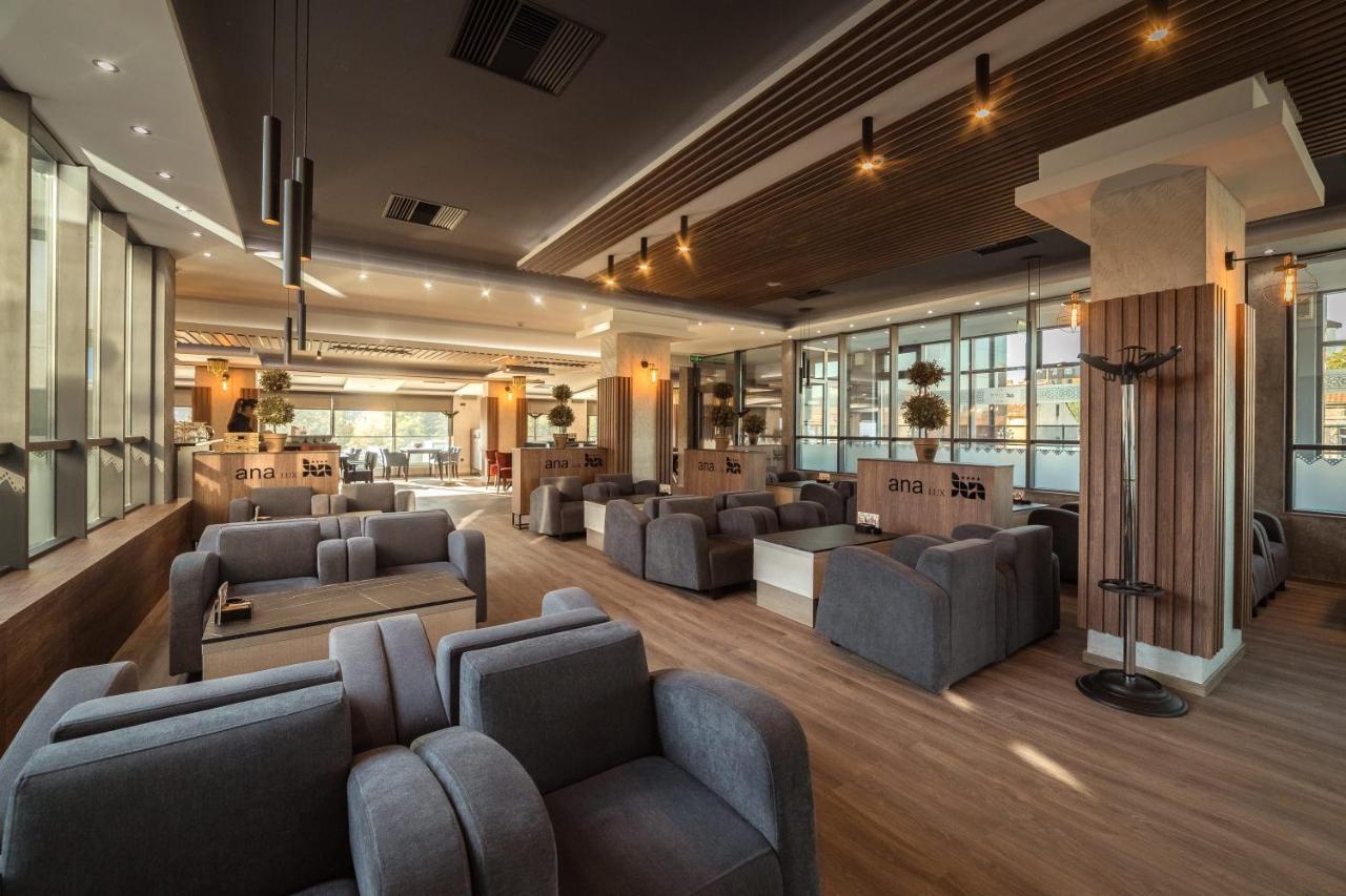 Hotel Ana Lux Spa Pirot Eksteriør bilde