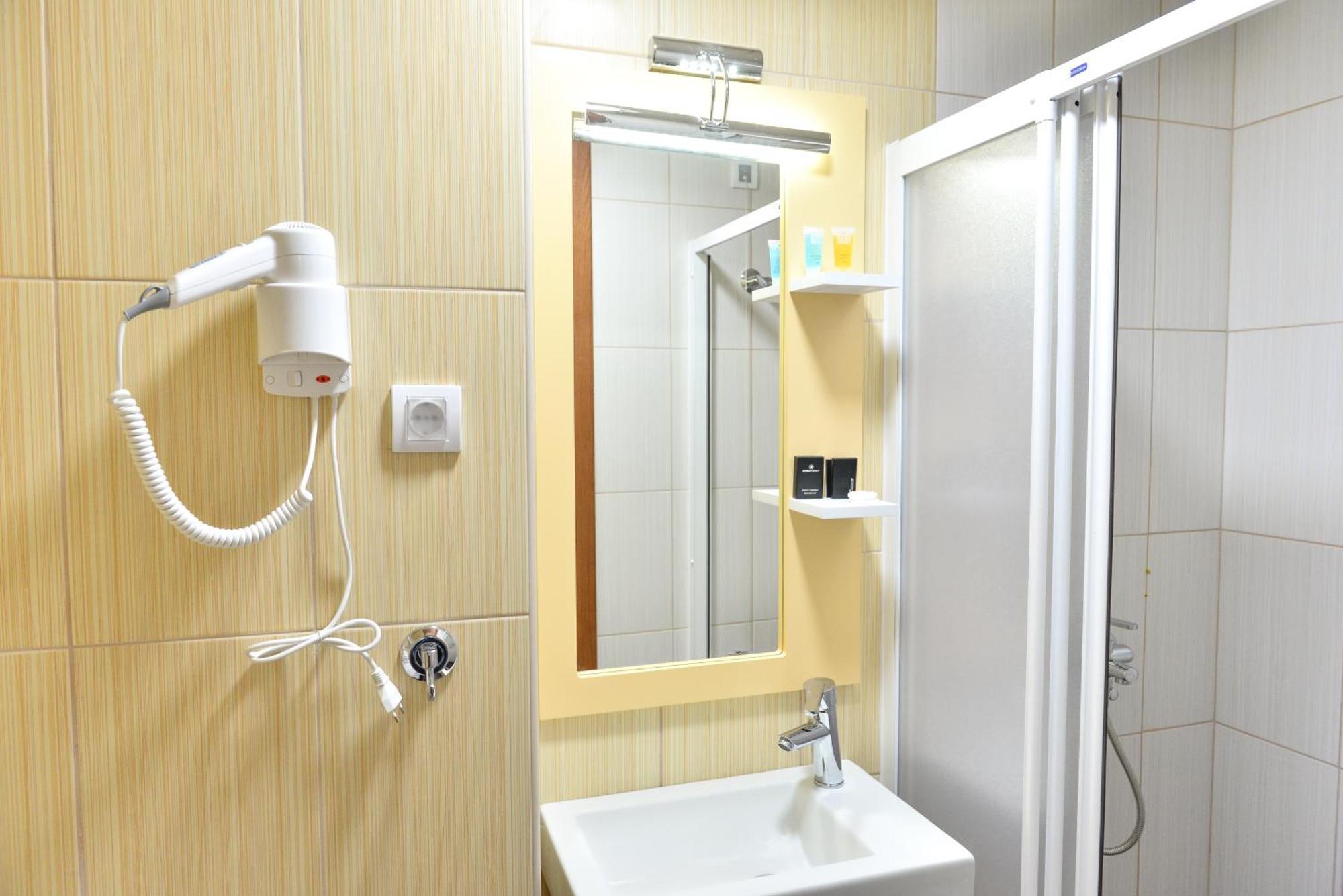Hotel Ana Lux Spa Pirot Eksteriør bilde