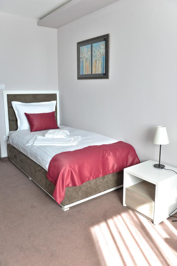 Hotel Ana Lux Spa Pirot Eksteriør bilde