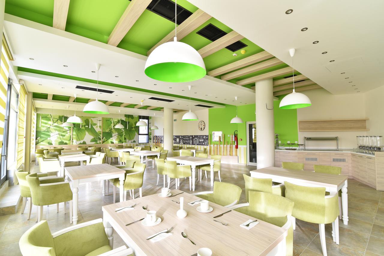 Hotel Ana Lux Spa Pirot Eksteriør bilde